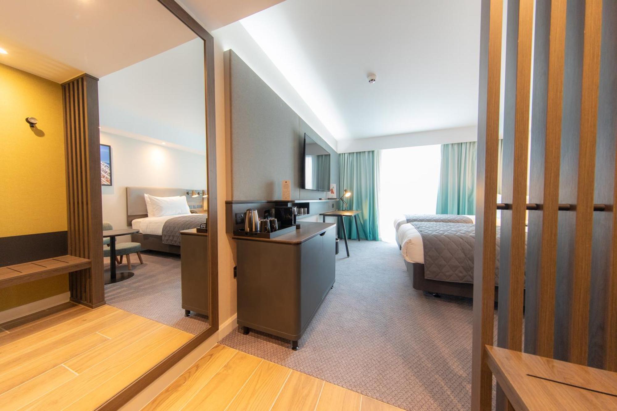 Standard Room with Two Single Beds